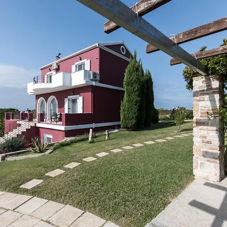 Botzi-the House On The Hill Apartment