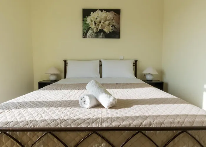 Apartamento Botzi-the House On The Hill Marathias